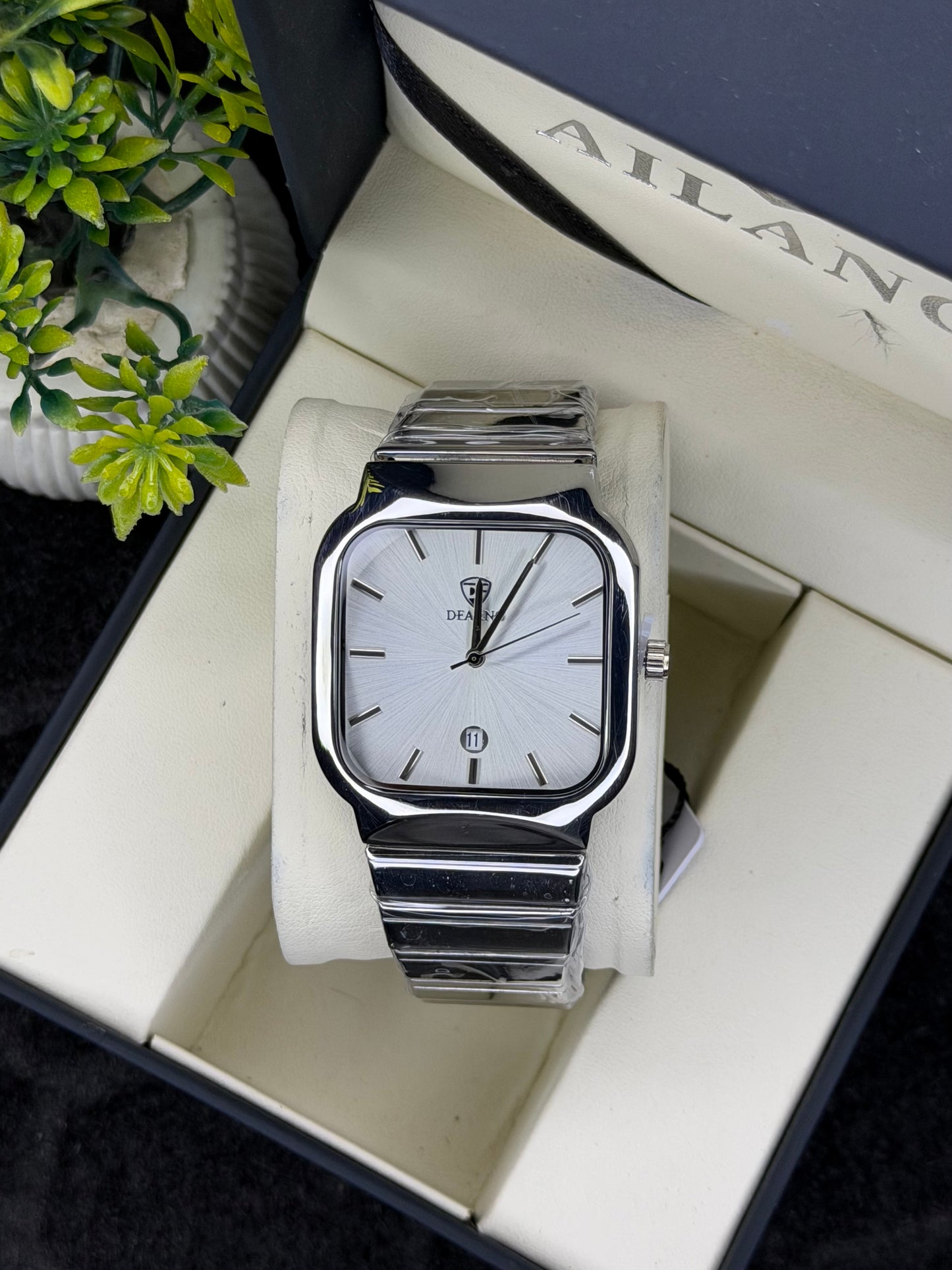 Defarno Men’s Stainless Steel Watch